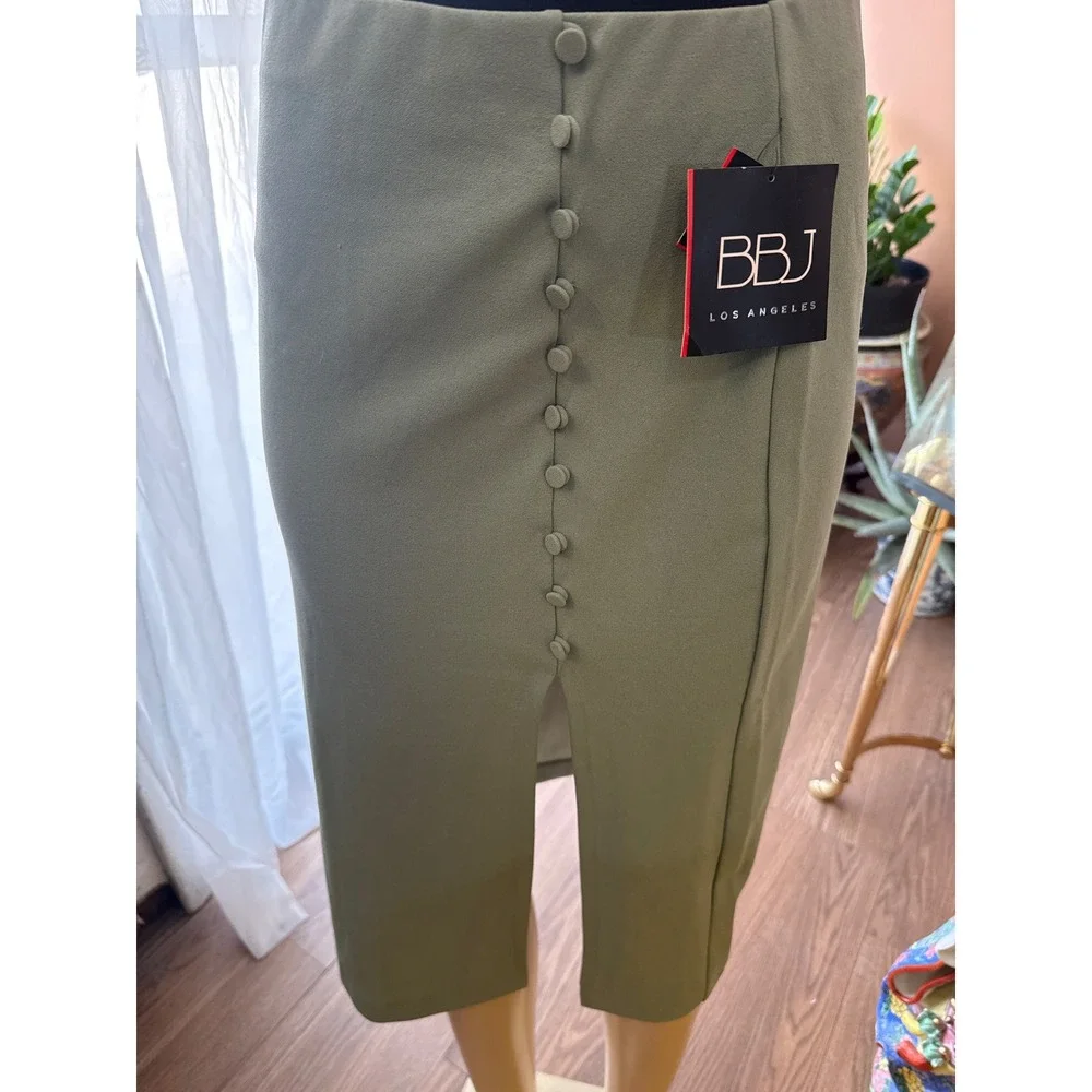 BBJ Los Angeles Sage Green Midi Pencil Skirt Front Slit Button Detail NWT Large‎